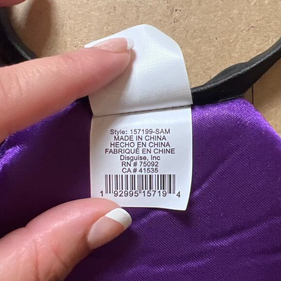 Disney Villains "Evil Queen from Snow White" Girls Head Band - Picture 4 of 6